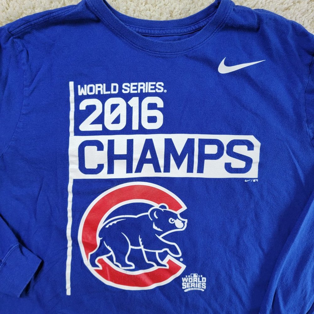 Chicago Cubs XL The Nike Tee 2016 World Series Champions Blue Long Sleeve